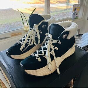 Sorel Black and White Women's High-Top Sneaker/Boots